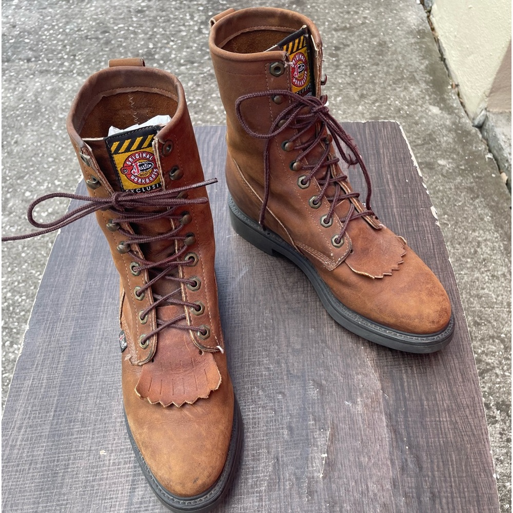 Women’s Justin boots